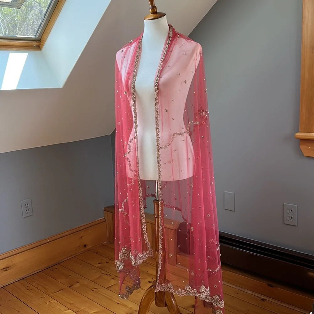 Golden Zardozi Pink Net Wrap - Picture 7 of 12